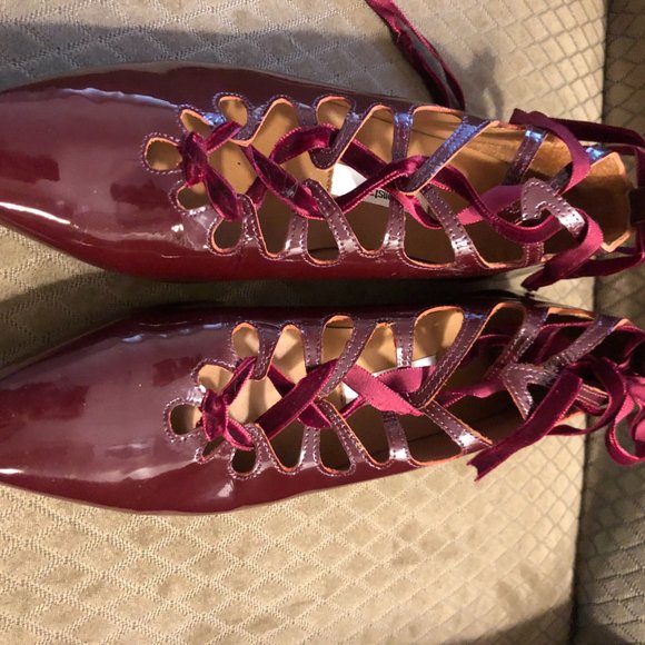 MIISTA LONDON Patent Leather lace up shoes - Picture 4 of 7